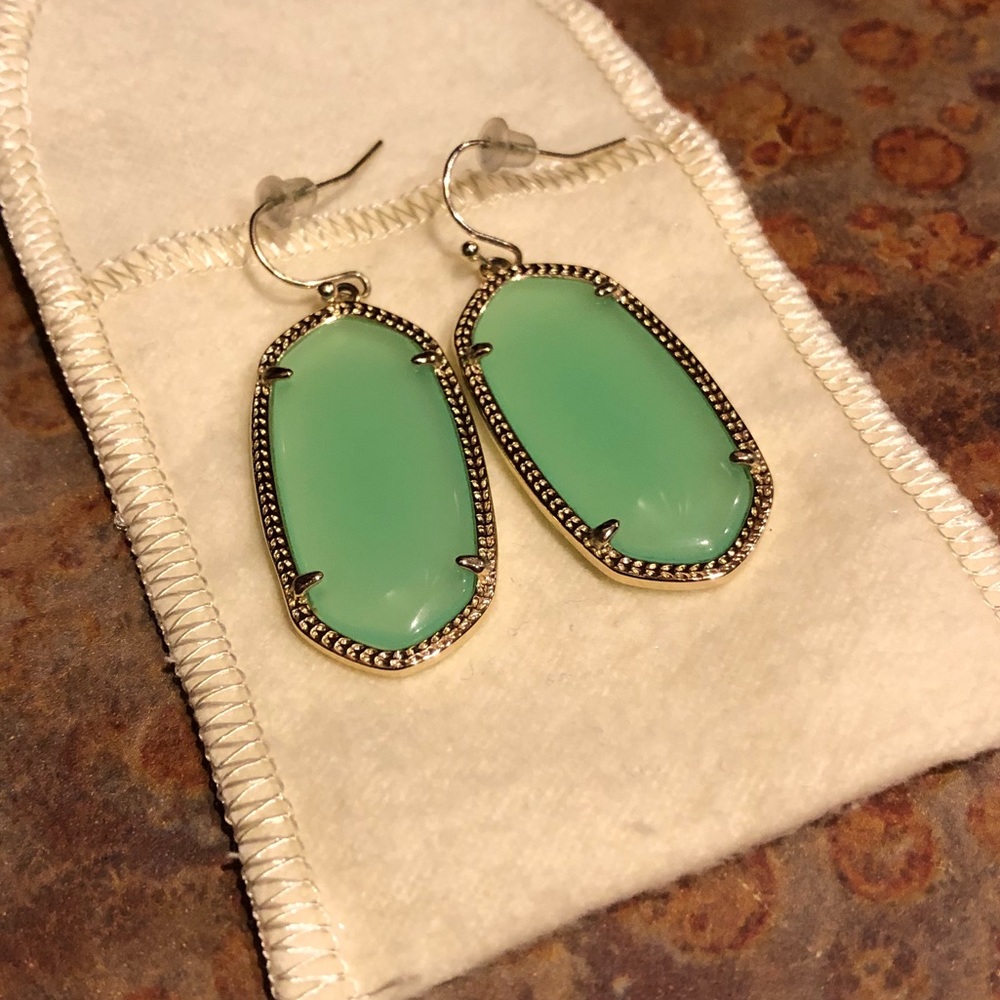 ❤️LABOR DAY SALE❤️KENDRA SCOTT EARRINGS